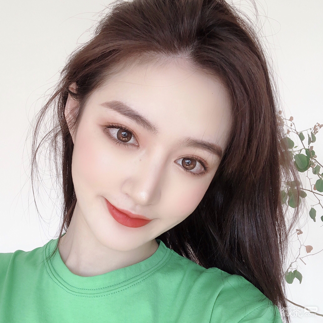 微信清新时尚御姐女头