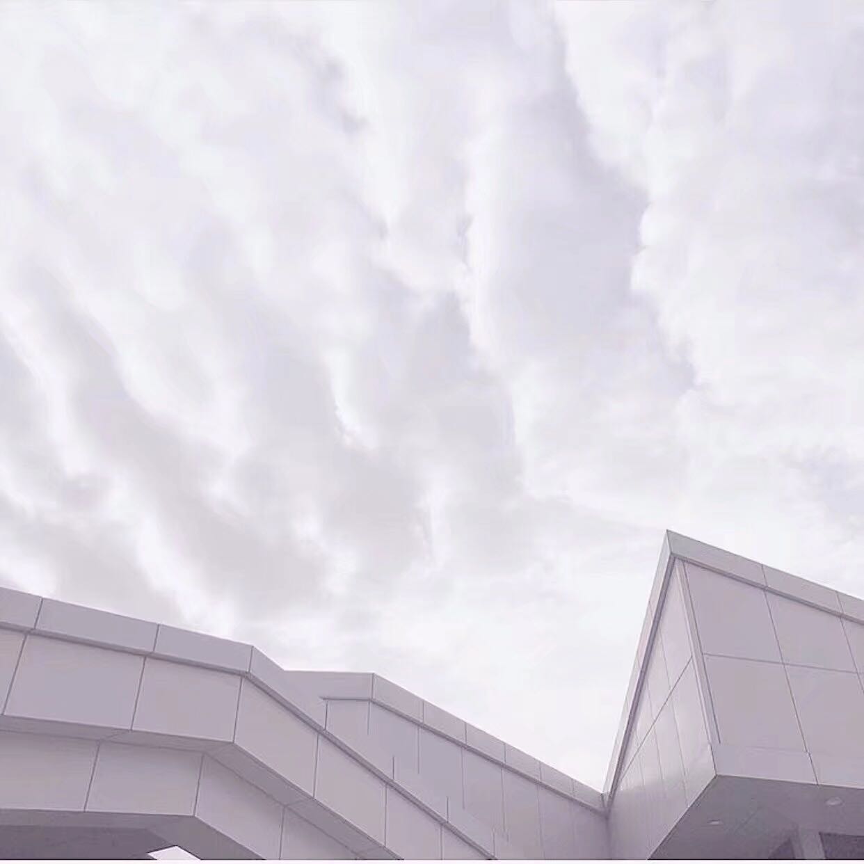 孤独微信朋友圈配图