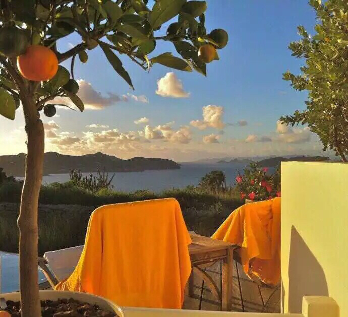 梦幻孤独个性朋友圈配图