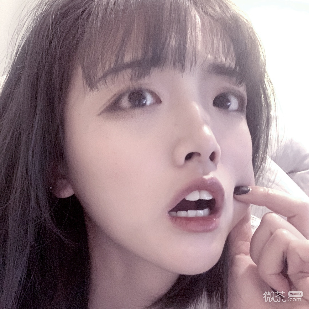 微信粉嫩清纯洒脱女头
