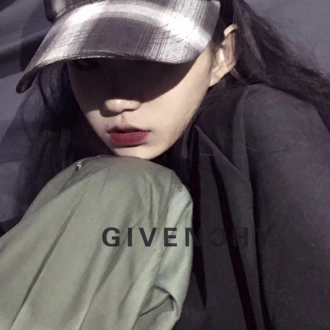 微信潮流深沉女头