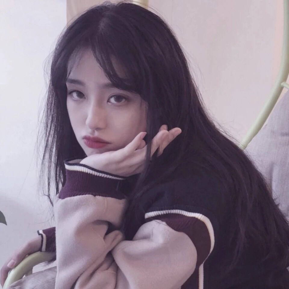 微信潮流深沉女头