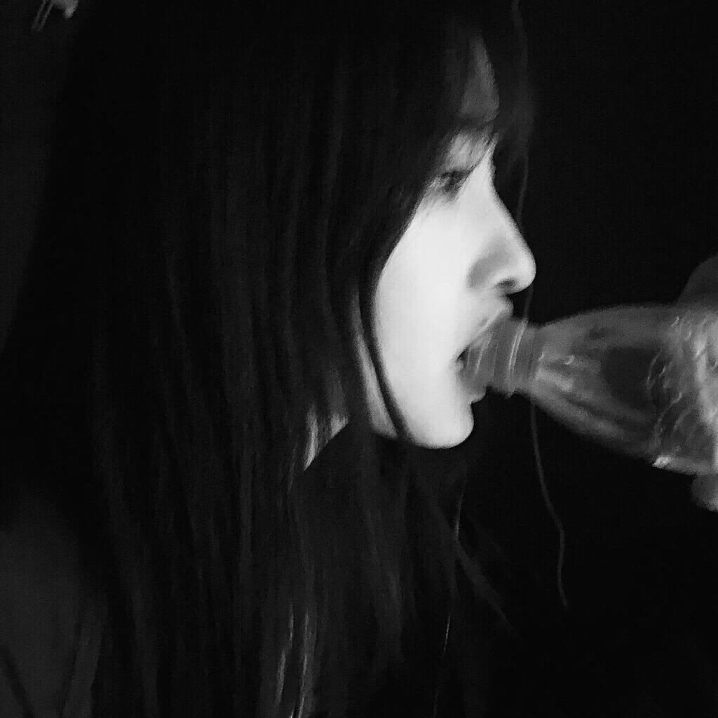 微信潮流深沉女头