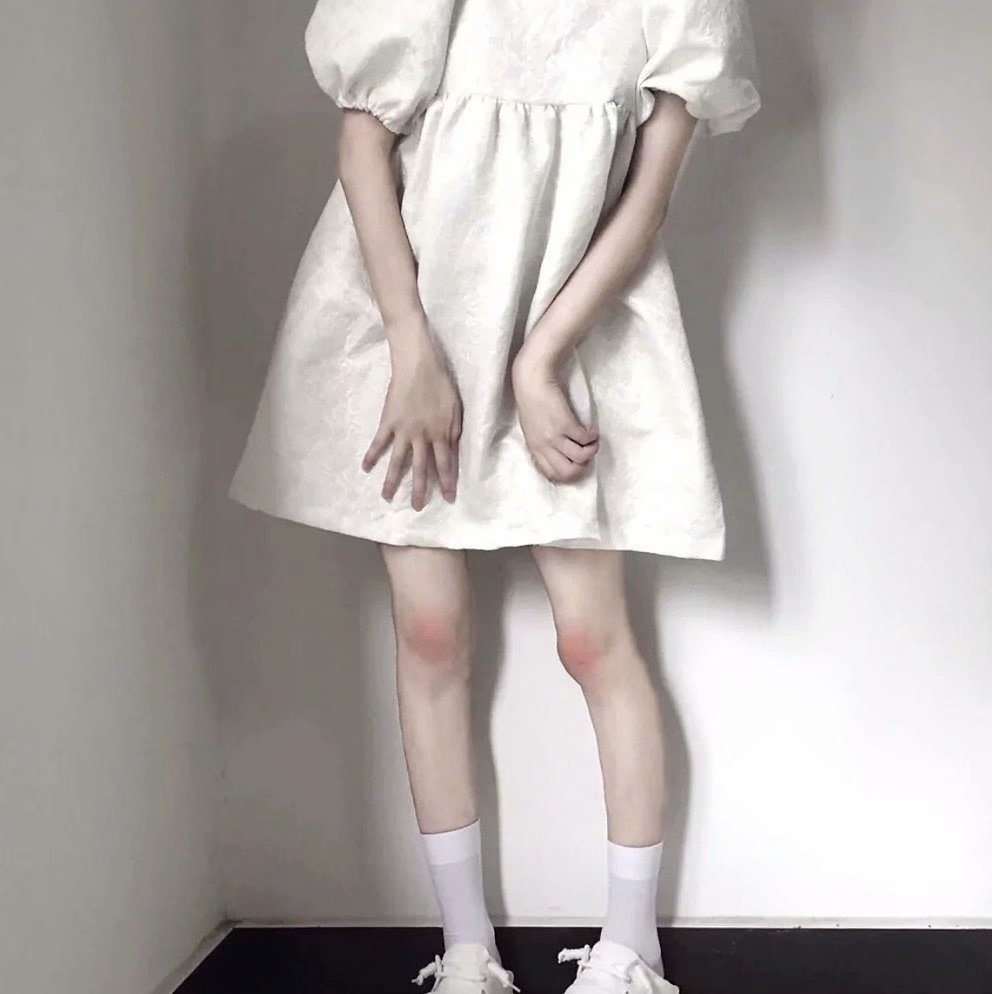 微信潮流深沉女头