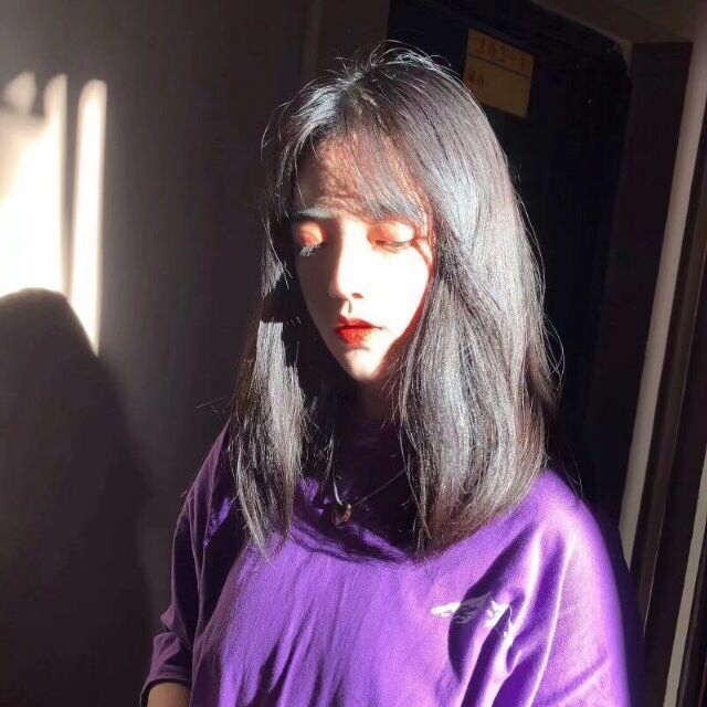 微信潮流深沉女头