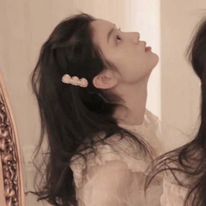 微信潮流深沉女头