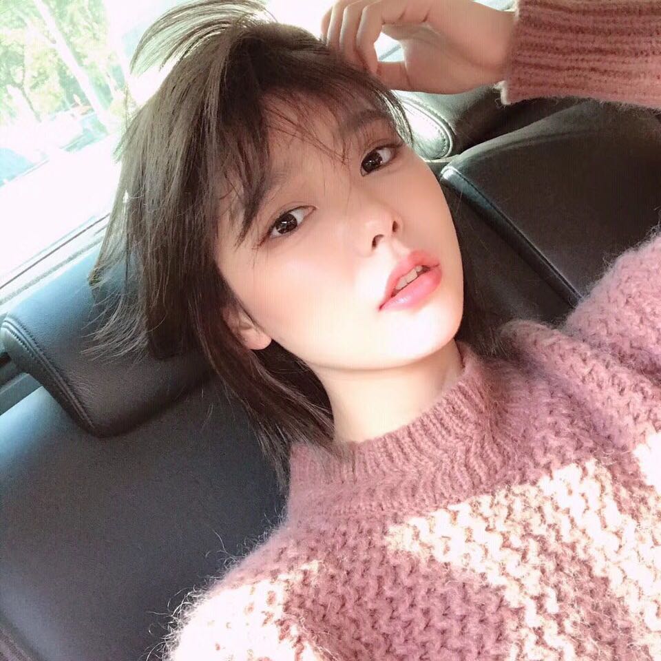 微信潮流深沉女头