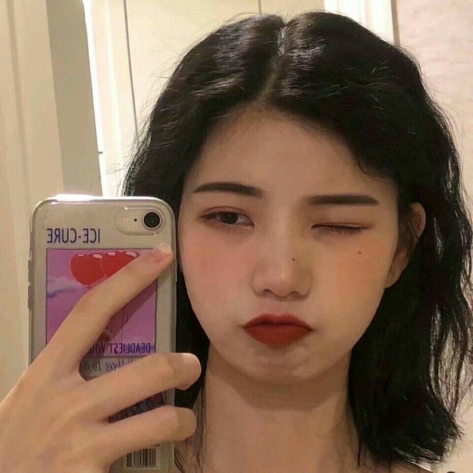 微信潮流深沉女头