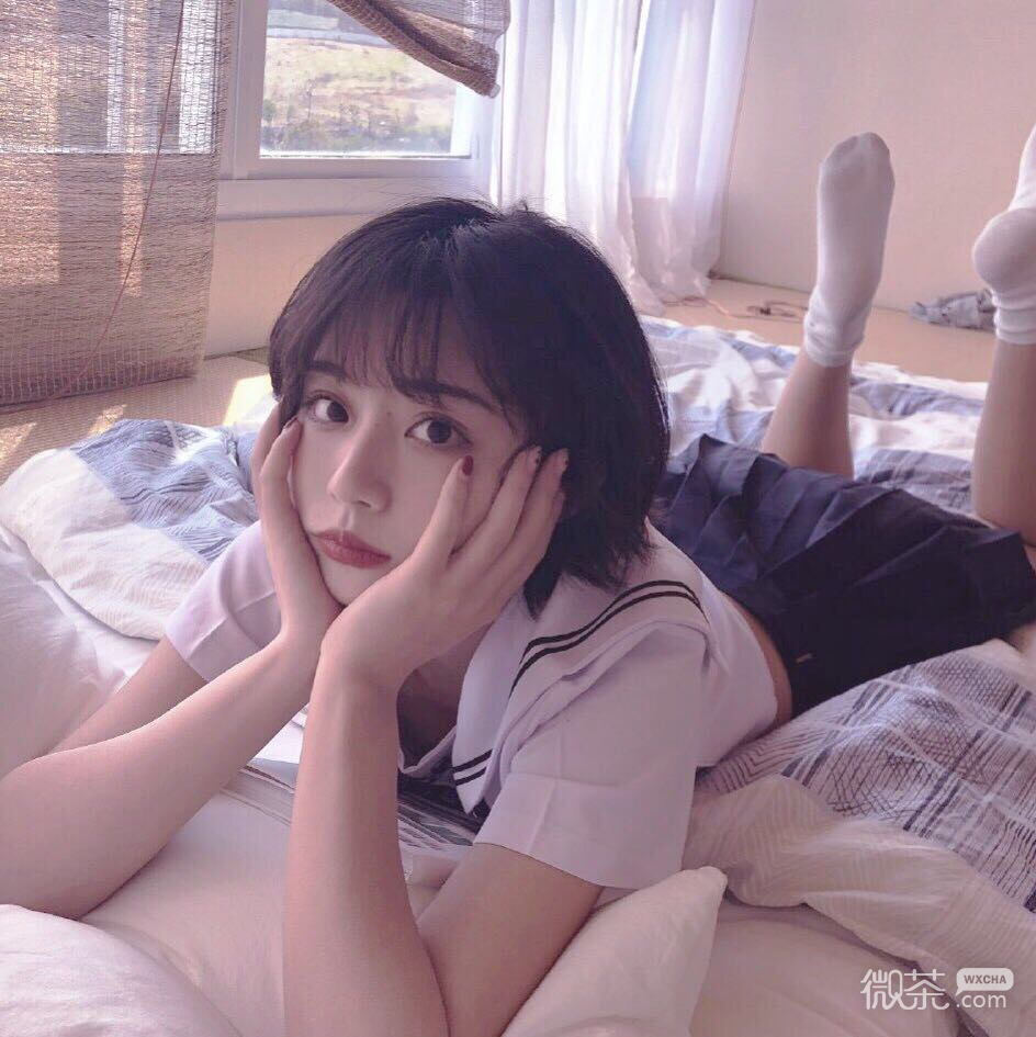 微信高颜值俏皮短发女头