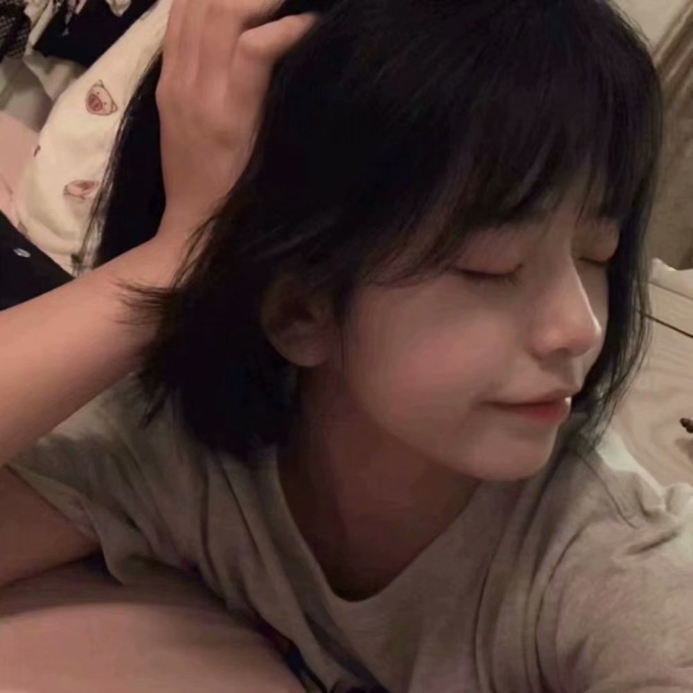 微信潮流深沉女头