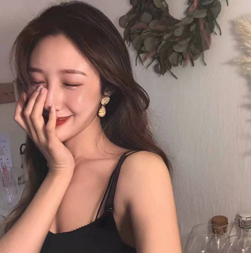 微信潮流深沉女头