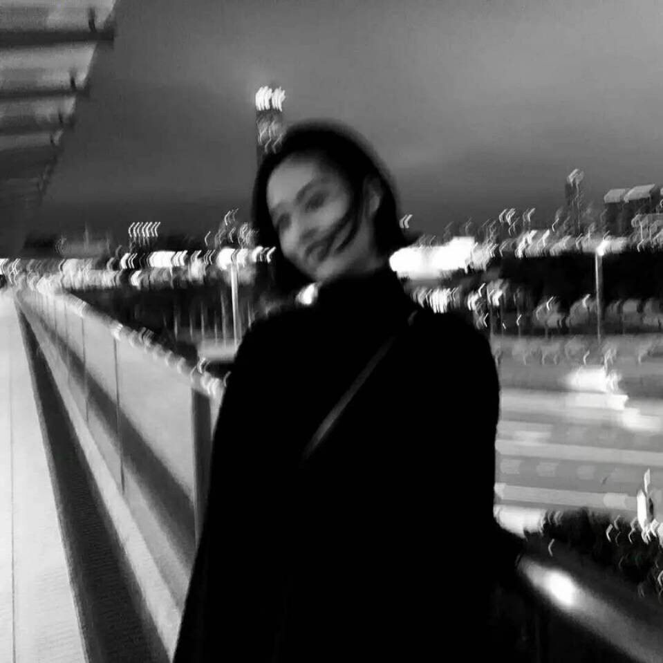 微信潮流深沉女头