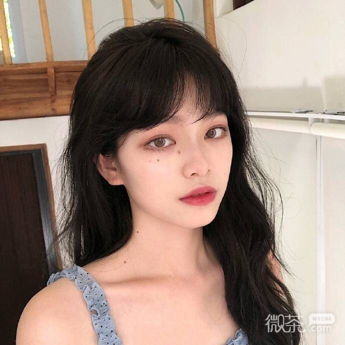 微信高颜值俏皮短发女头