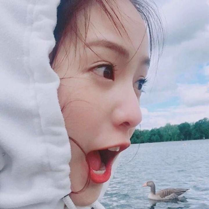 微信潮流深沉女头