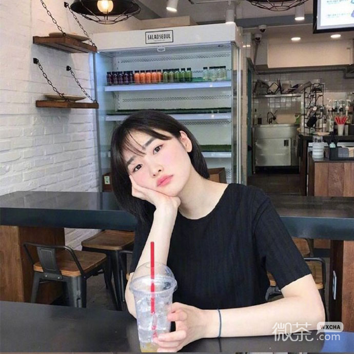 微信清新阳光深沉女头
