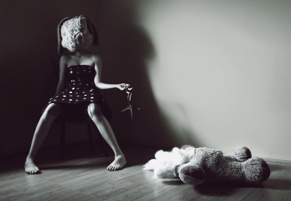 黑白控系列微信朋友圈个性伤感配图下载