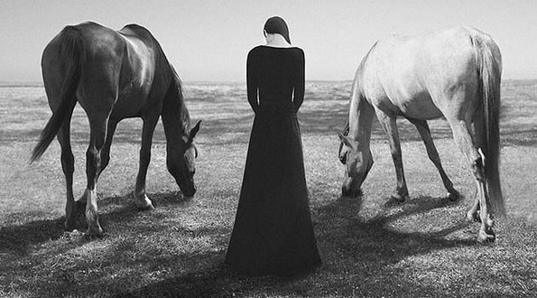 黑白控系列微信朋友圈个性伤感配图下载