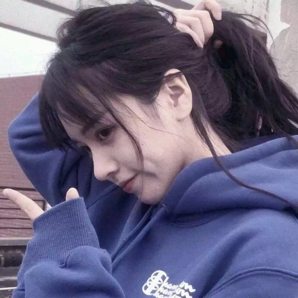 微信漂亮网红范御姐女头