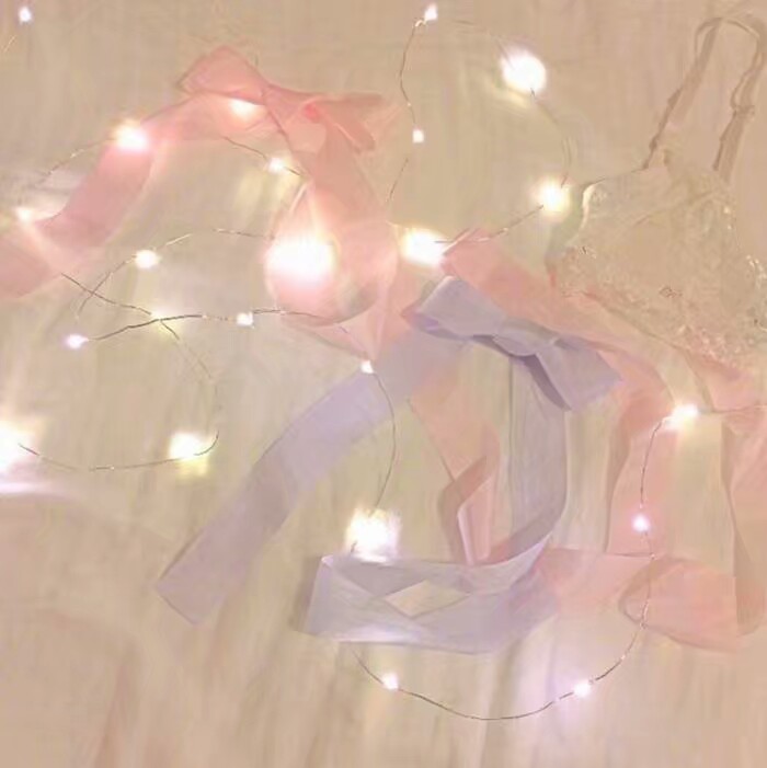 微信简洁粉色系朋友圈配图