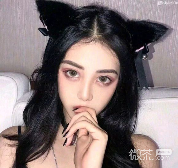 微信可爱青春阳光时尚女头