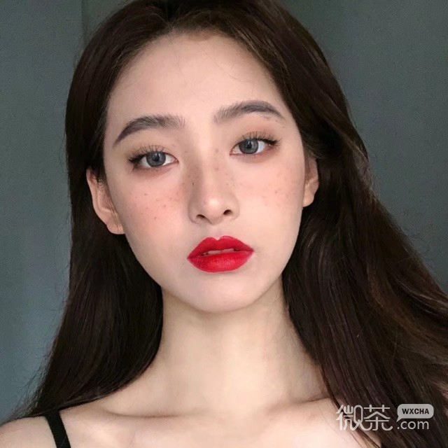 微信可爱青春阳光时尚女头