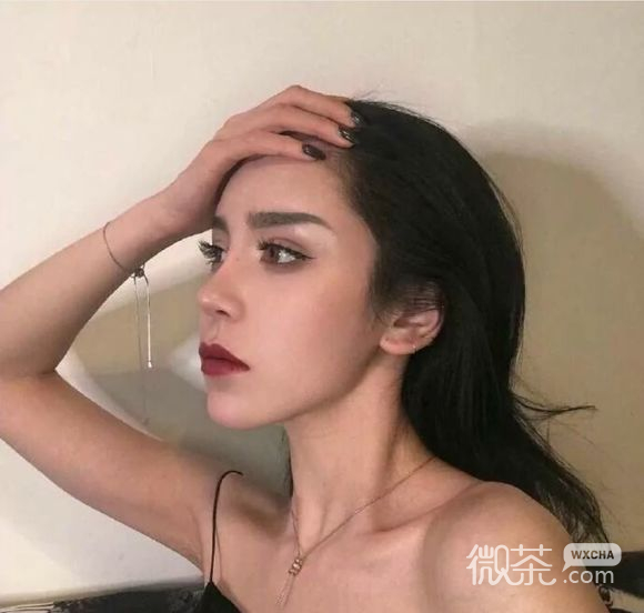 微信可爱青春阳光时尚女头