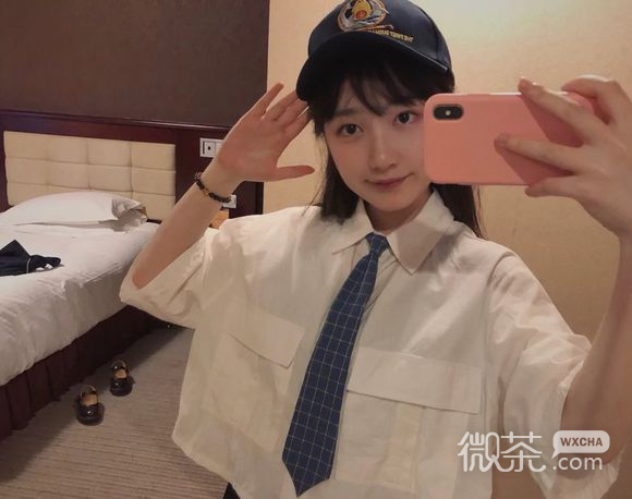 微信可爱青春阳光时尚女头