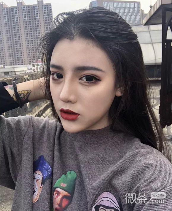 微信可爱青春阳光时尚女头
