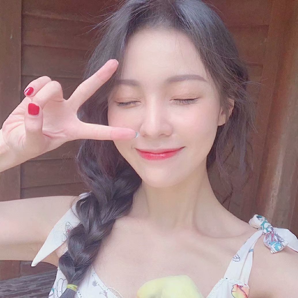 微信清新漂亮时尚迷人性感女头