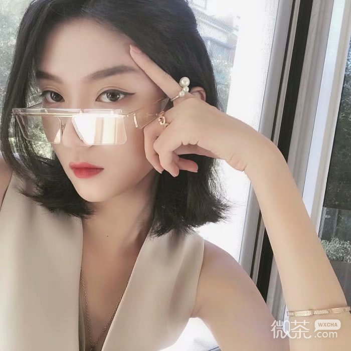 微信高颜值洒脱女头