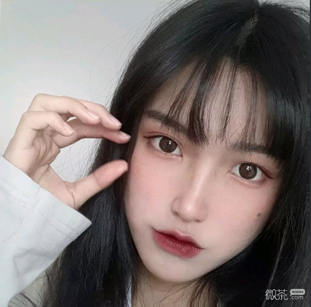 微信清新长发可爱迷人女头