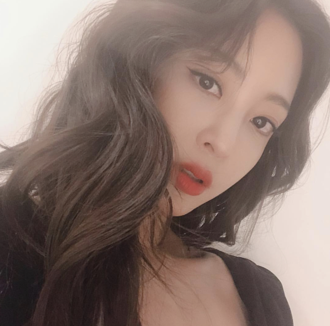 微信忧伤性感漂亮女头