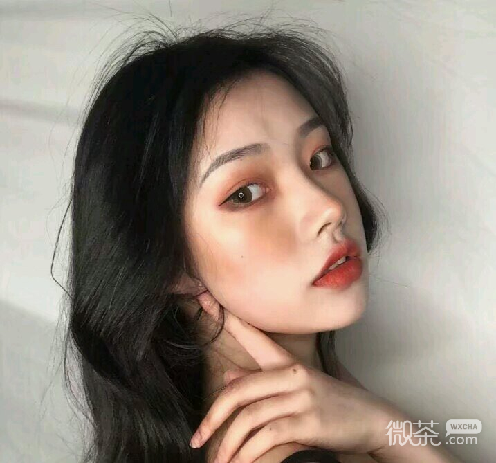 微信时尚青春迷人女头