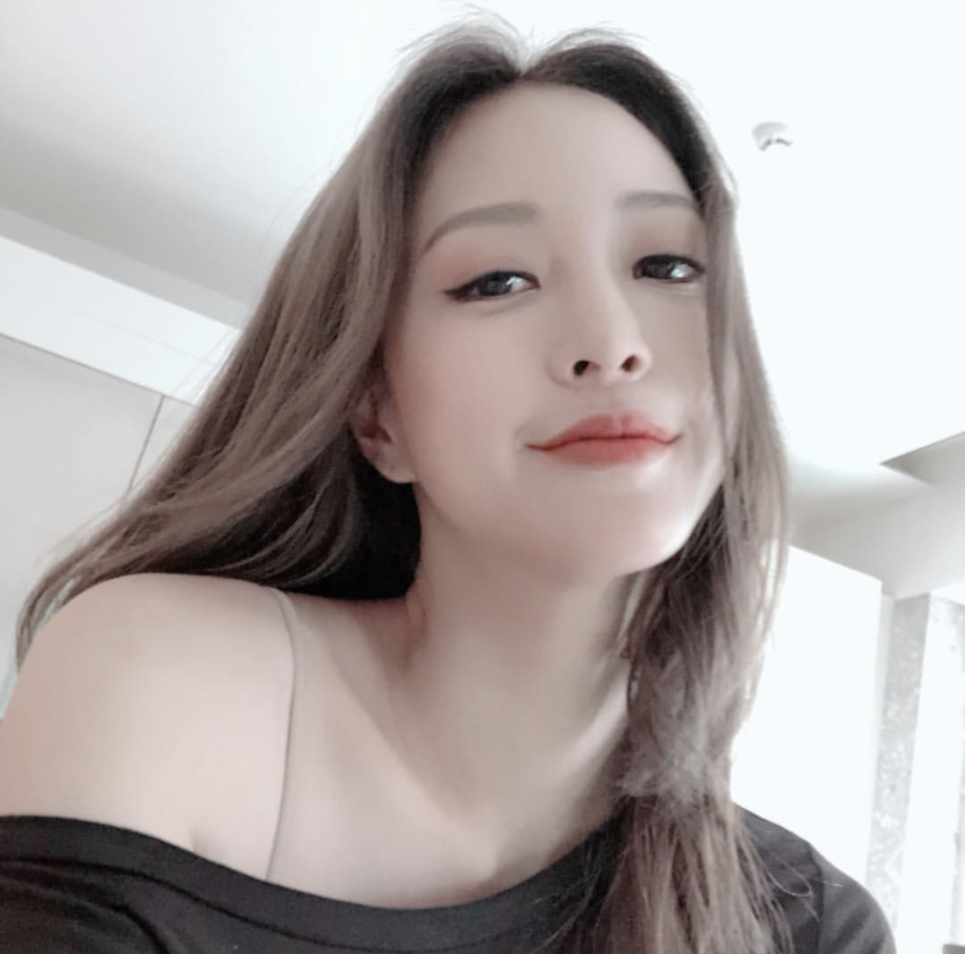 微信忧伤性感漂亮女头