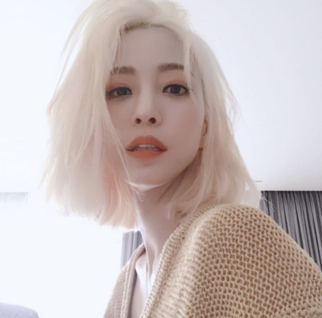 微信忧伤性感漂亮女头