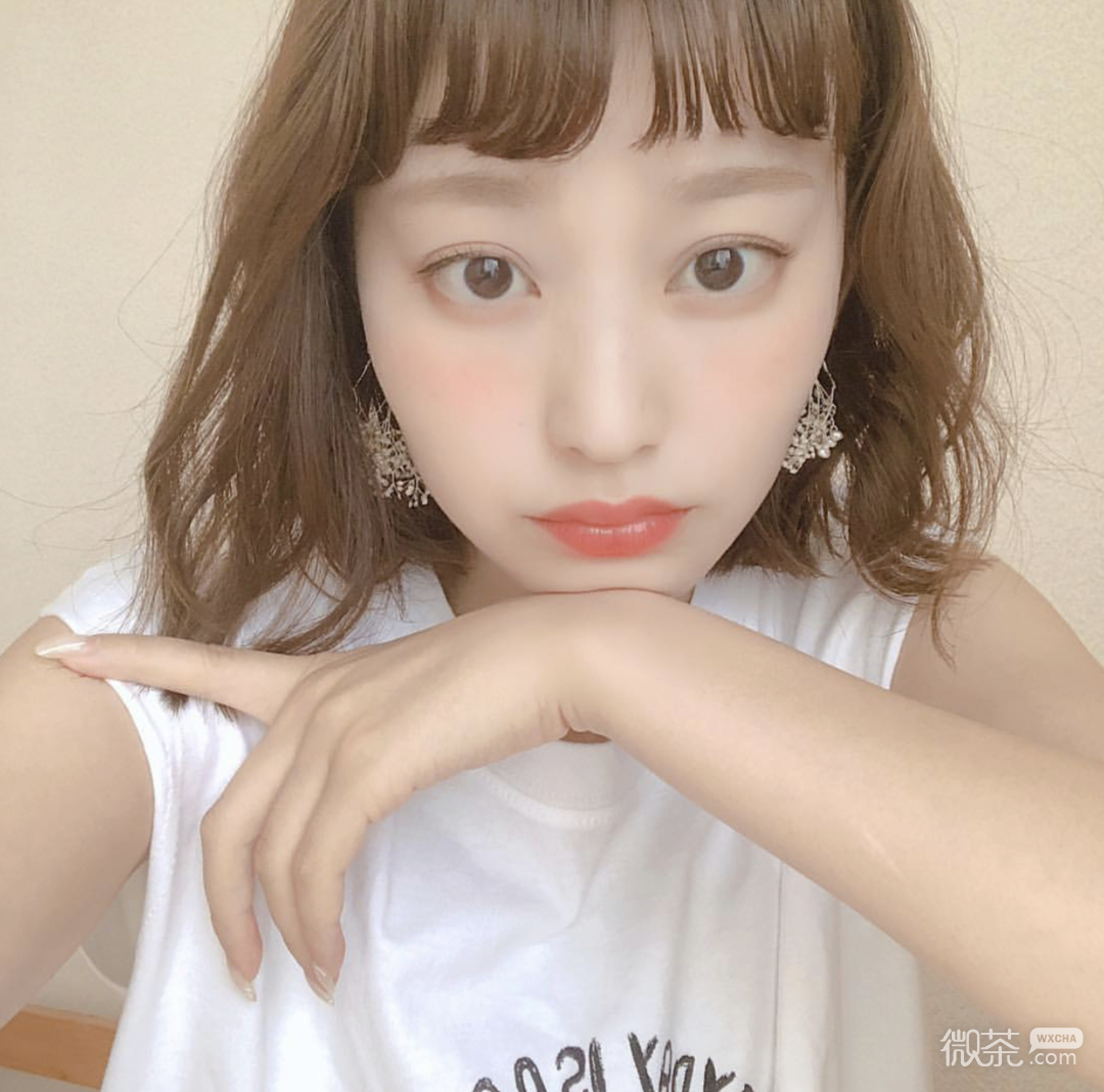 微信清新文艺长发女头