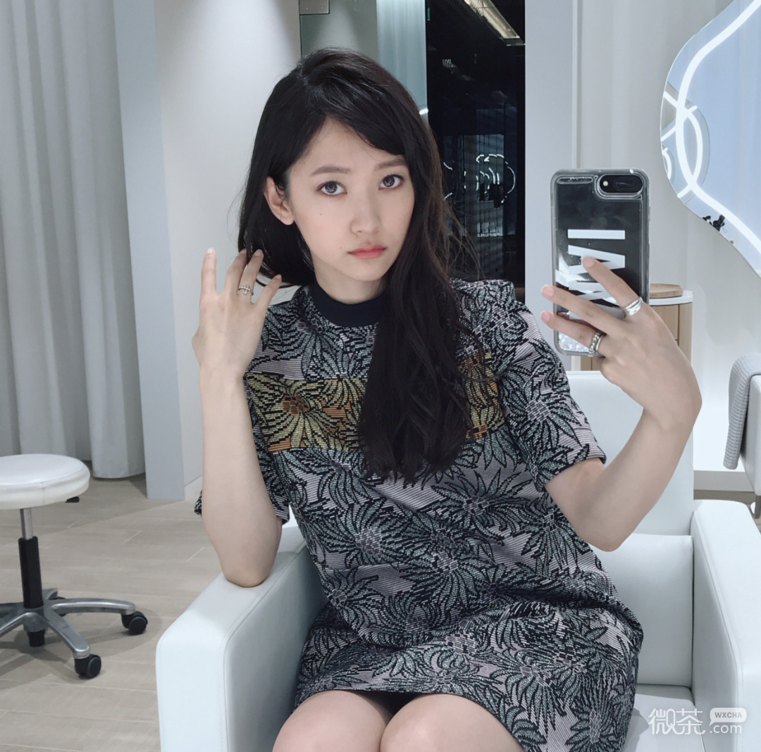 小清新时尚性感迷人微信女头