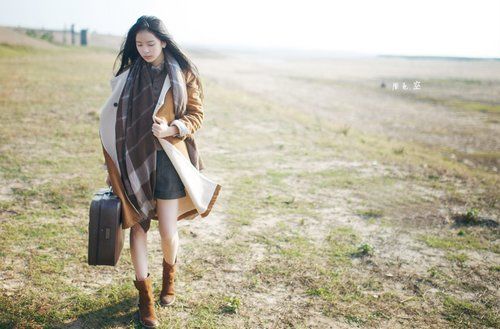 伤感落寞风格的微信唯美女生图片合集下载