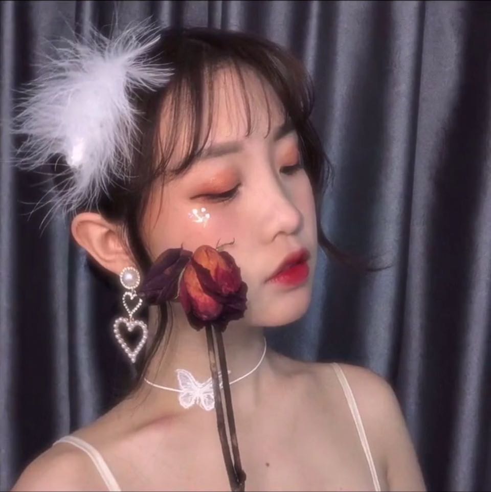 微信气质好看高颜值女头