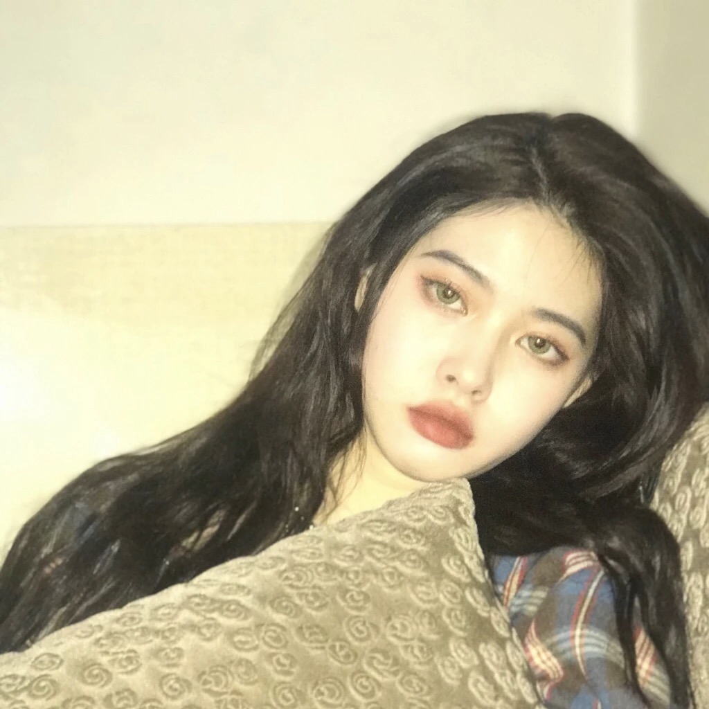 微信气质好看高颜值女头