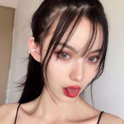 狂拽酷炫吊炸天的微信个性女生头像下载