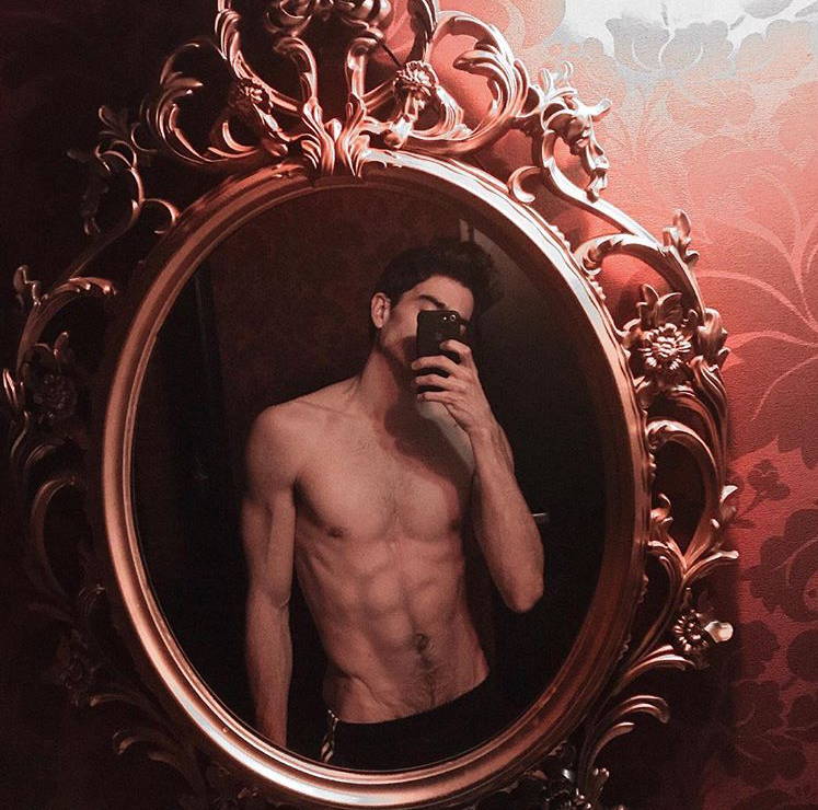 微信黑白帅气欧美男头