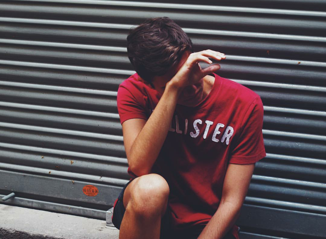 微信黑白帅气欧美男头