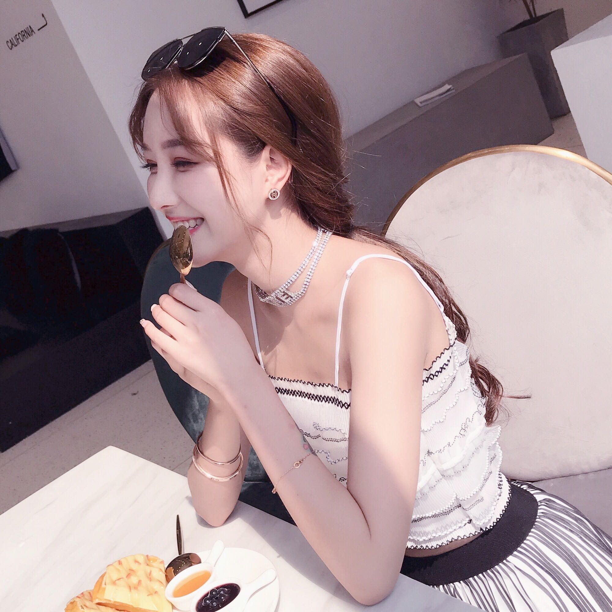 长发性感时尚清新性感微信女头