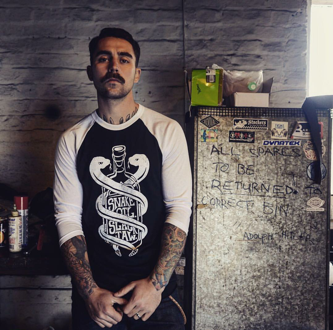 微信黑白帅气欧美男头