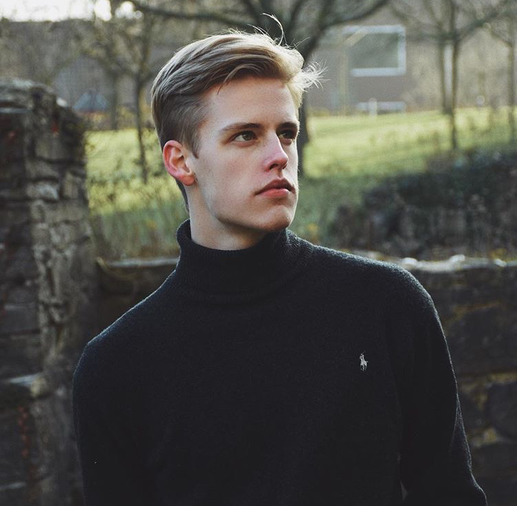 微信帅气纹身欧美男头