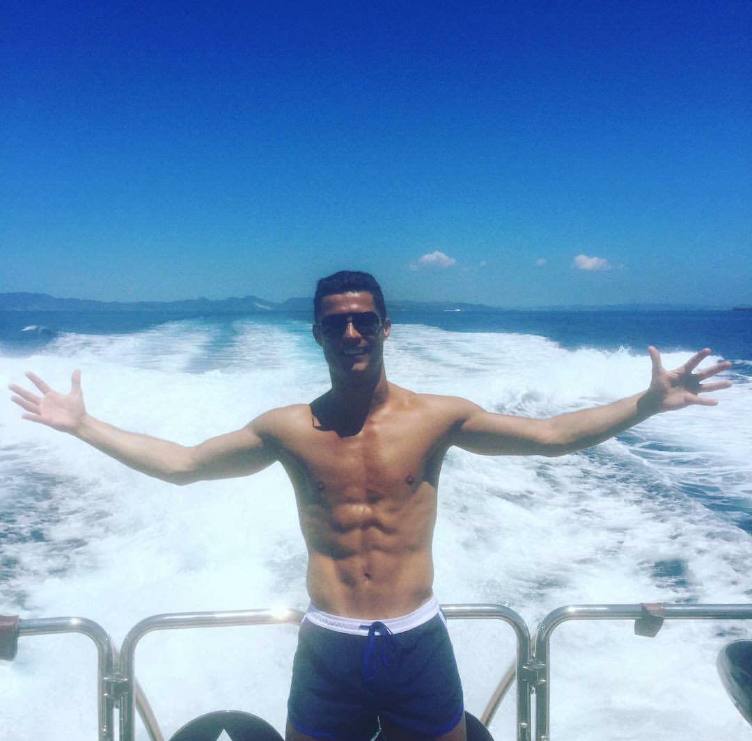 微信黑白帅气欧美男头