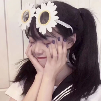 可爱个性的微信少女心美女头像合集下载