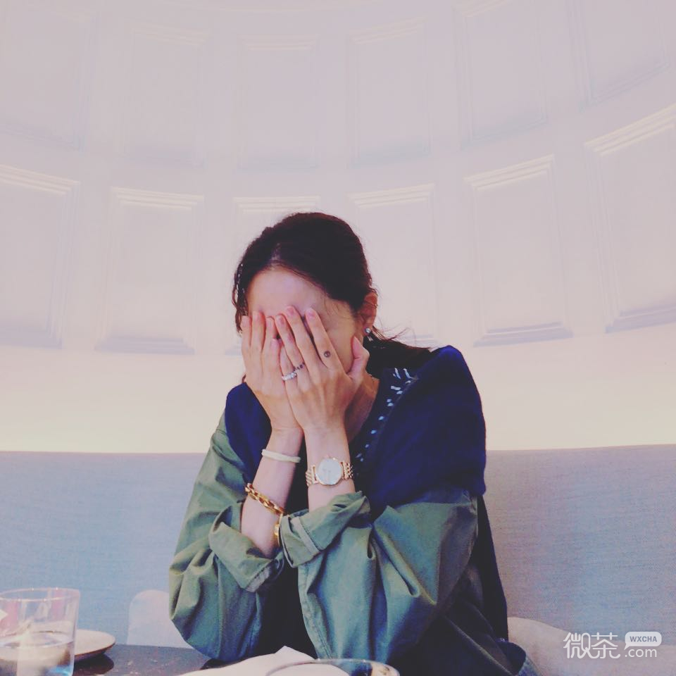 微信小清新时尚傲娇范女头