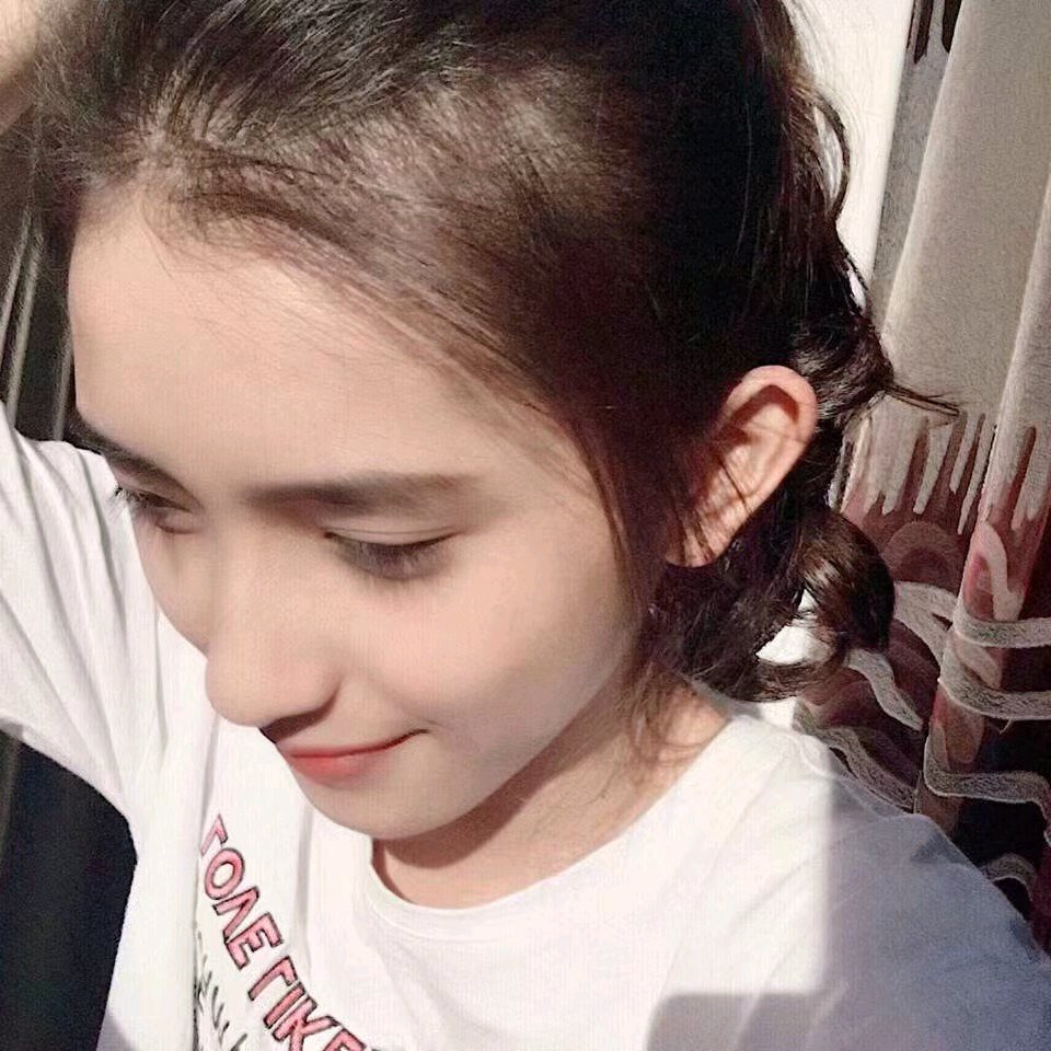 清新森系性感女头